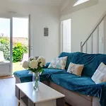 Les Pins By Interhome