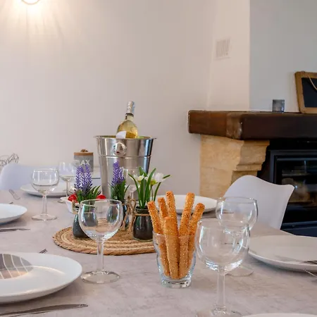 Les Pins By Interhome בית נופש *