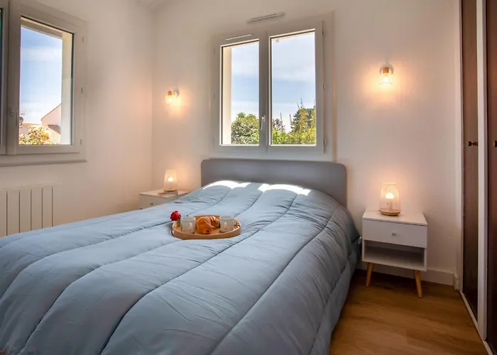 펜션 Les Pins By Interhome *